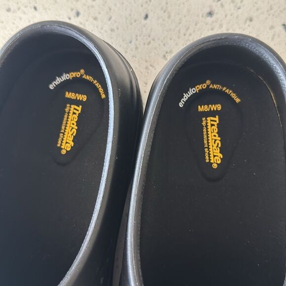 TredSafe Black Unisex Clogs Slip Resistant Size M8/W9 Non-Marking Slip-On Shoes - Picture 6 of 8